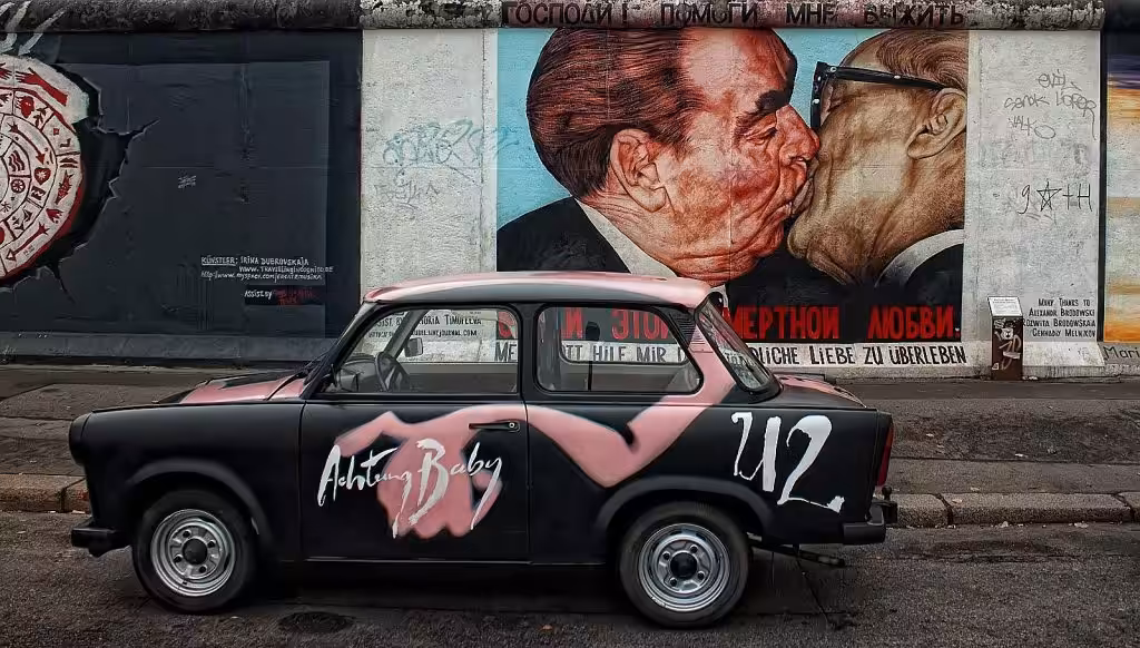 berlin-wall-50727_1920